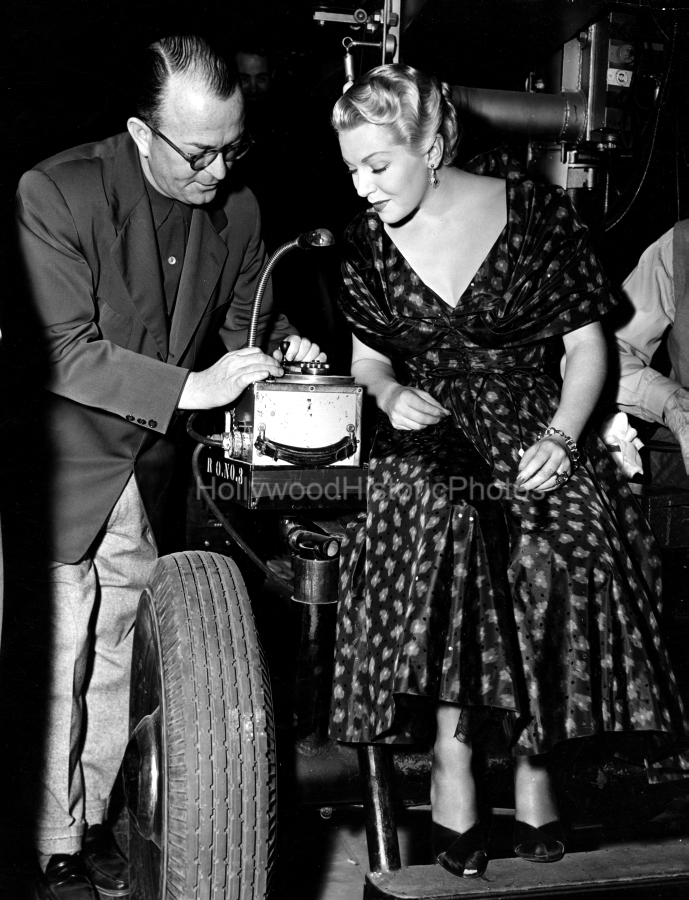 Lana Turner 1958 On the set of Another Time, Another Place wm.jpg